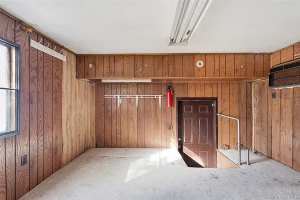 $299,000 | 215 Old Rte 32, Highland Mills, NY 10930
