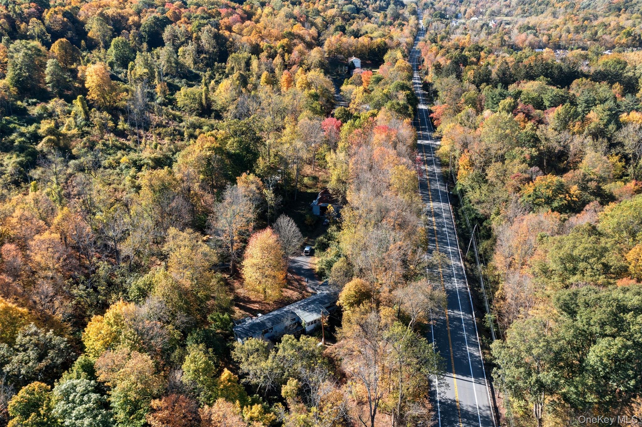 215 Old Rte 32 Highland Mills, NY 10930 - Photo 5 of 34