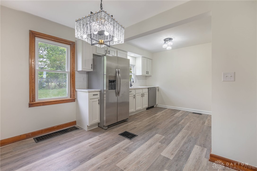 2976 Arthur Road Springfield, OH 45502 - Photo 4 of 15