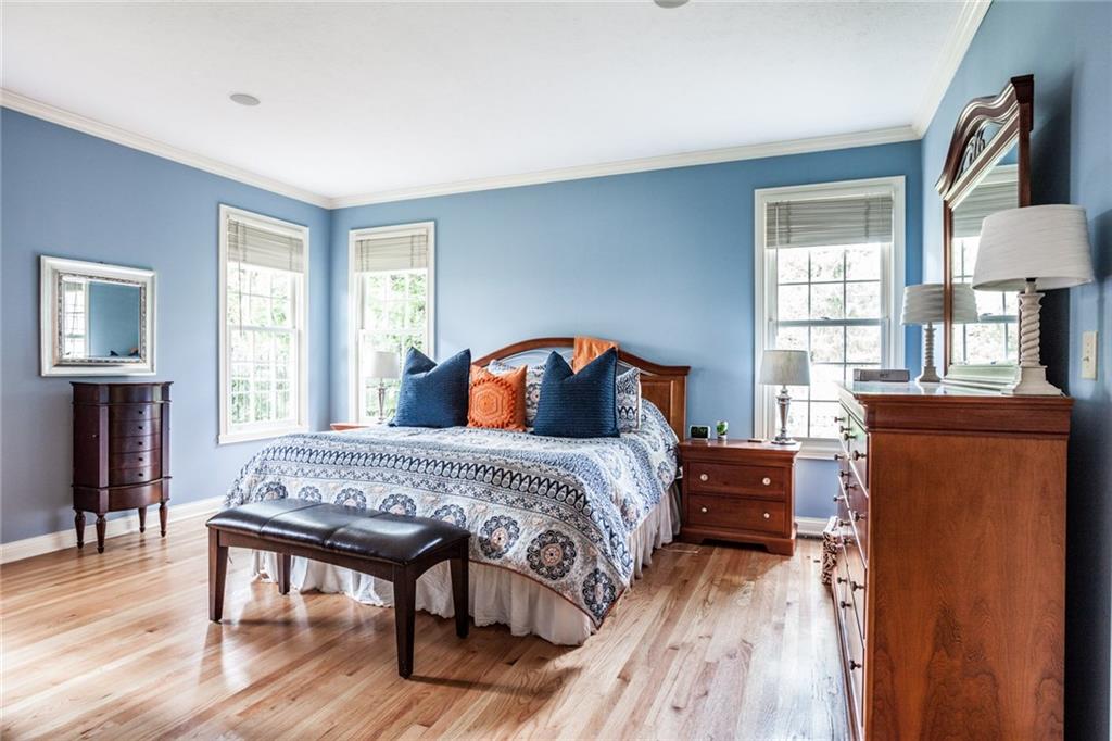 7868 Spring Mill Road Indianapolis, IN 46260 - Photo 22 of 48 Gallery Image 22