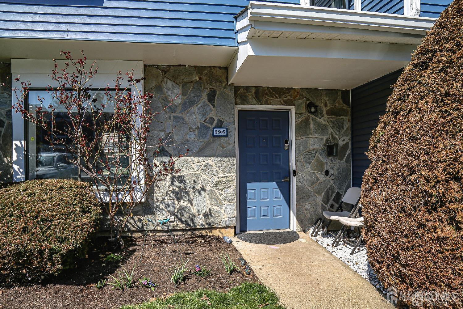 5805 Hana Road Edison, NJ 08817 - Photo 32 of 33
