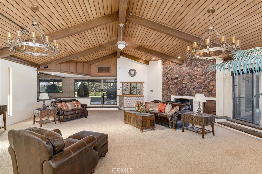 15283 Apple Valley Road Apple Valley, CA 92307 - Photo 5 of 53