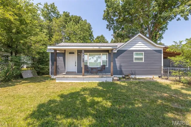 $115,000 | 73 D Street, Qulin, MO 63961