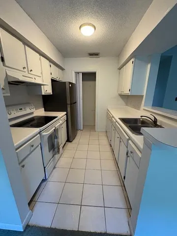 $1,900 | 815 West Boynton Beach Boulevard, Unit 10203, Boynton Beach, FL 33426