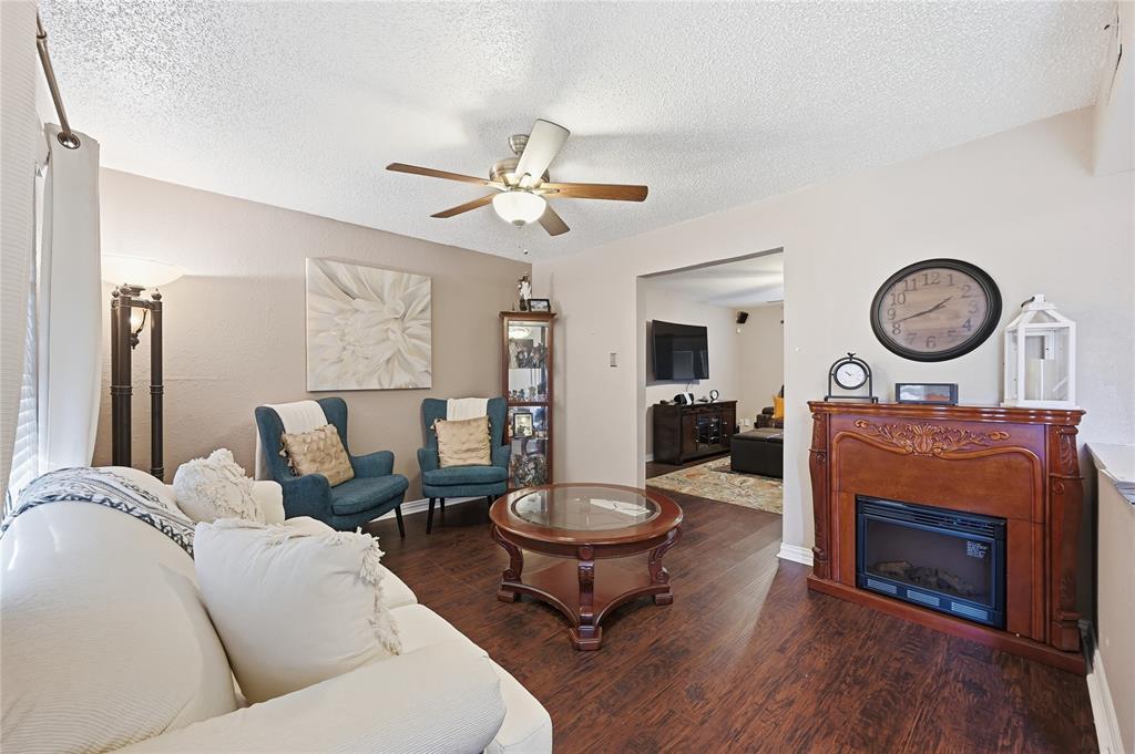 6805 Wagonet Road Forest Hill, TX 76140 - Photo 17 of 34
