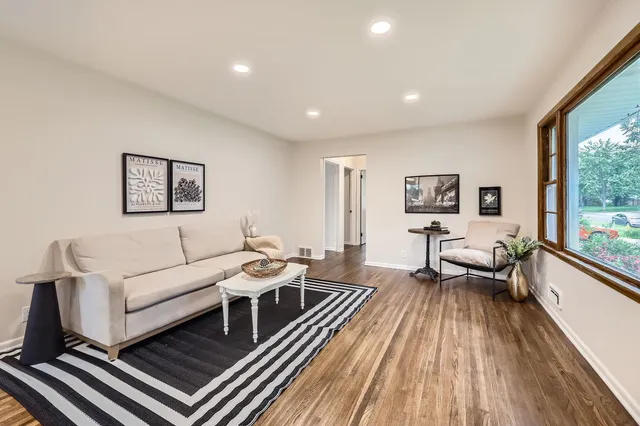 $345,000 | 6318 Perry Avenue North, Brooklyn Center, MN 55429