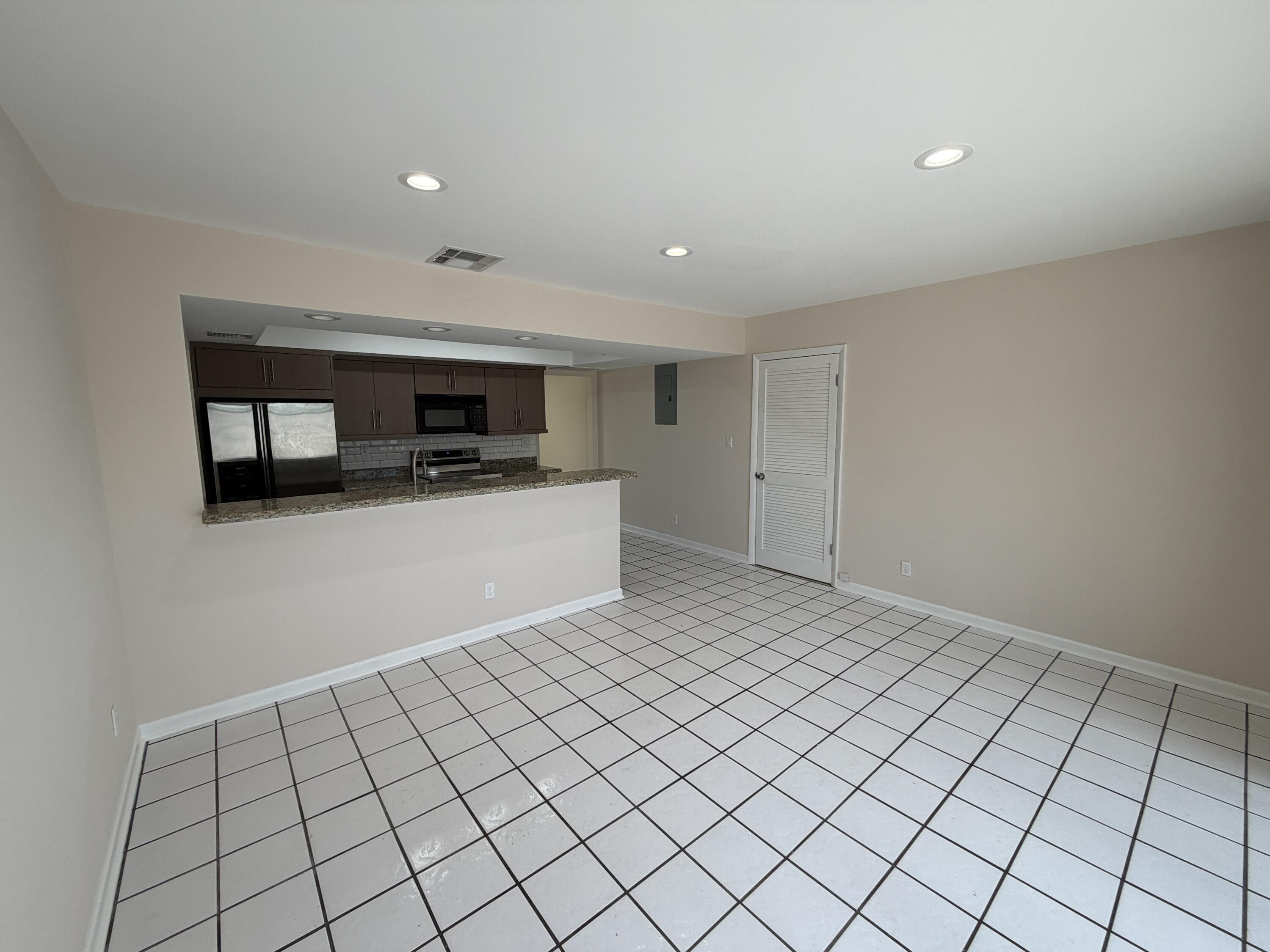 499 West Conference Drive Boca Raton, FL 33486 - Photo 11 of 24 IMG_1765