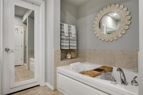 $650,000 | 7800 Southwest Parkway, Unit 412, Austin, TX 78735
