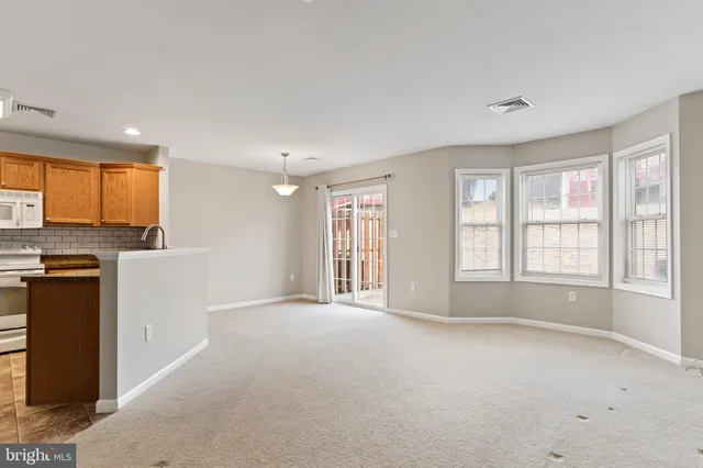 $239,900 | 132 Oaklea Road, Harrisburg, PA 17110