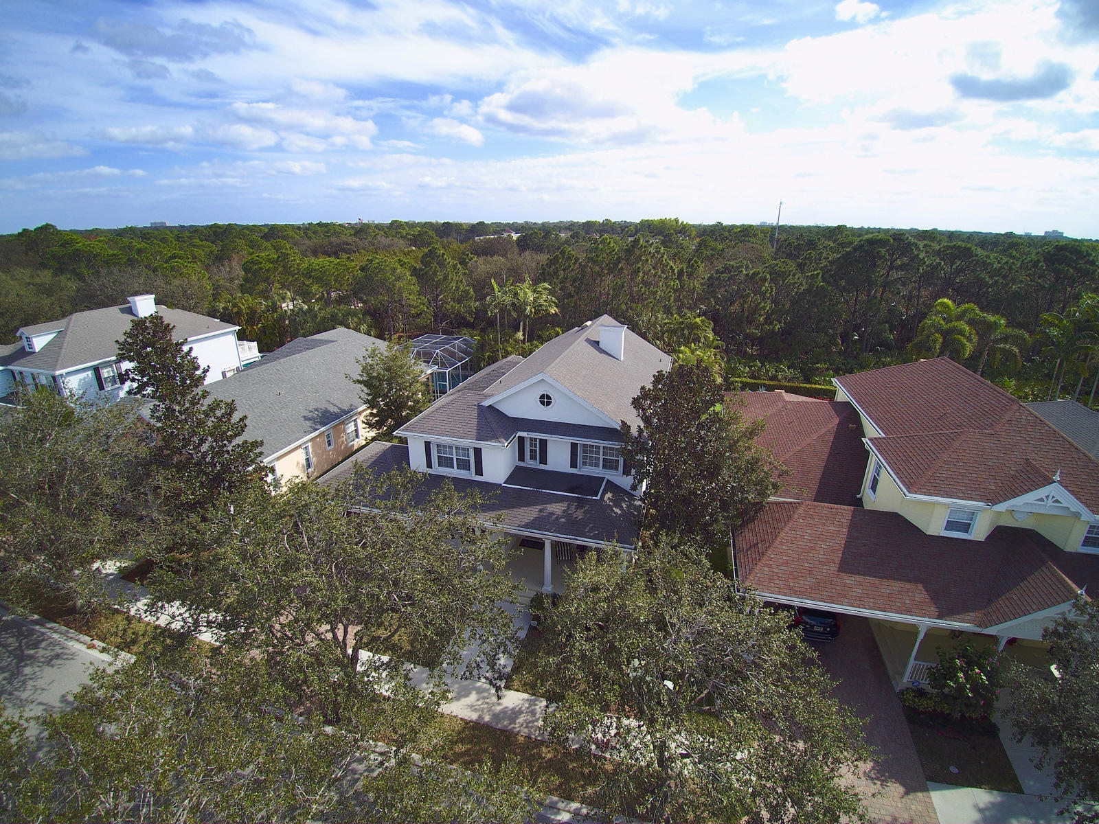 237 Marlberry Circle Jupiter, FL 33458 - Photo 30 of 35 YUN00023