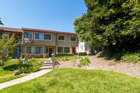 $597,000 | 307 Scotia Lane, Novato, CA 94947