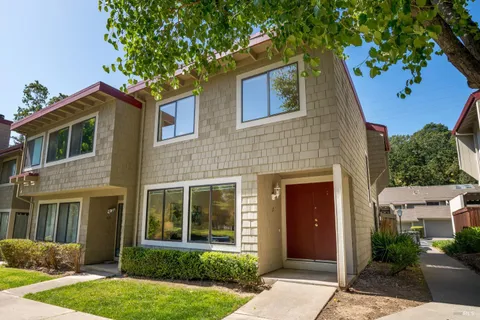 $597,000 | 307 Scotia Lane, Novato, CA 94947