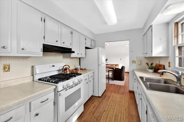 $265,000 | 15 Biscayne Drive, Edwardsville, IL 62025