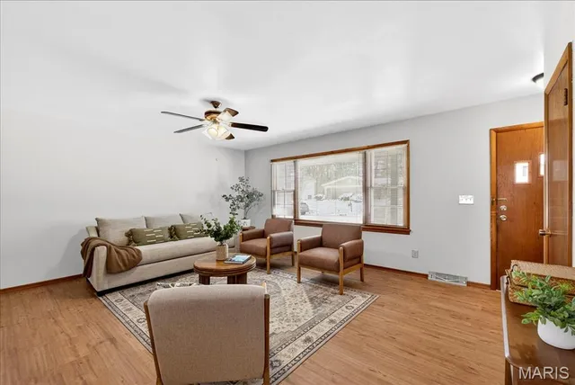 $265,000 | 15 Biscayne Drive, Edwardsville, IL 62025