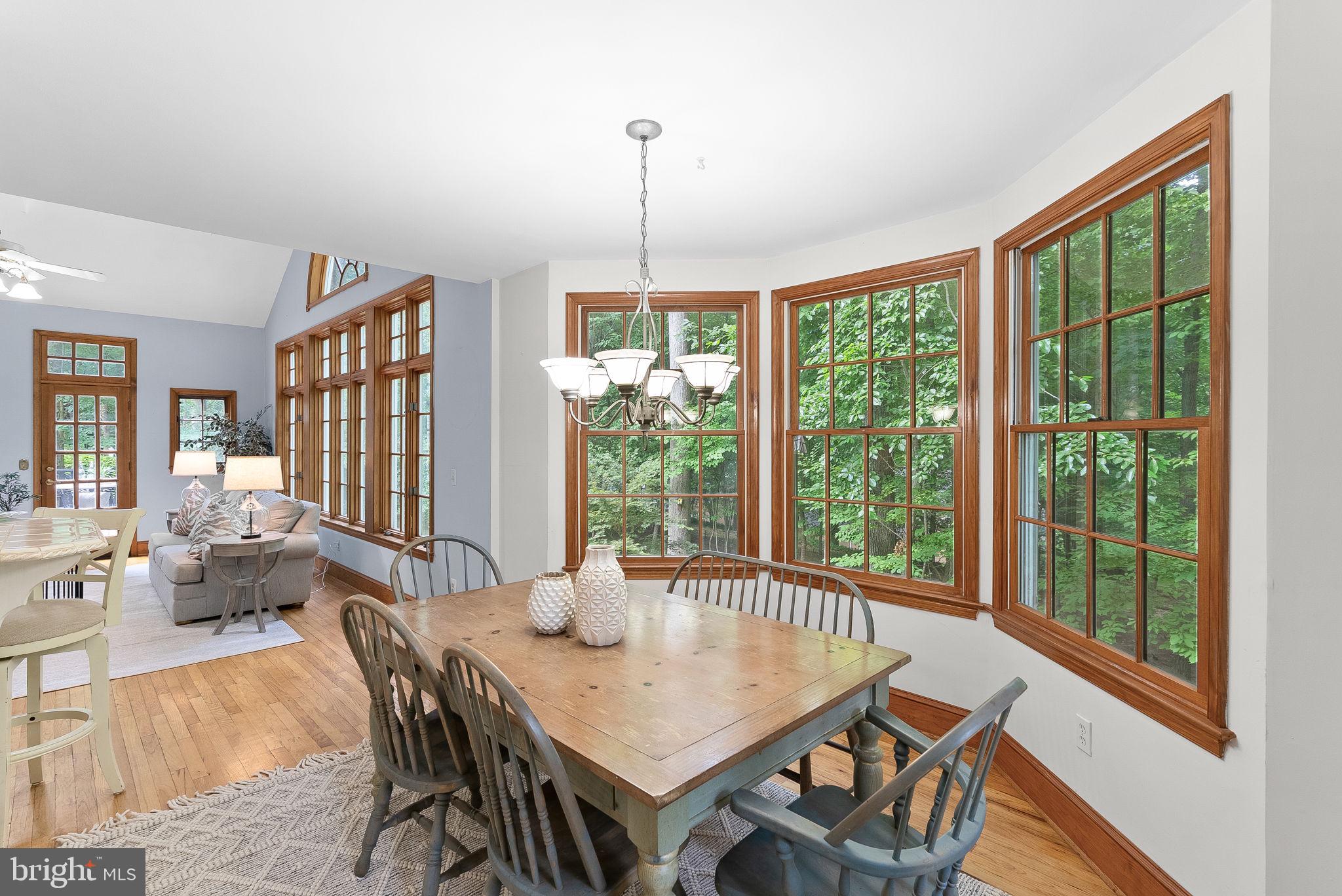 12016 Edgepark Court Potomac, MD 20854 - Photo 17 of 67 Breakfast room with a walk-in bay window