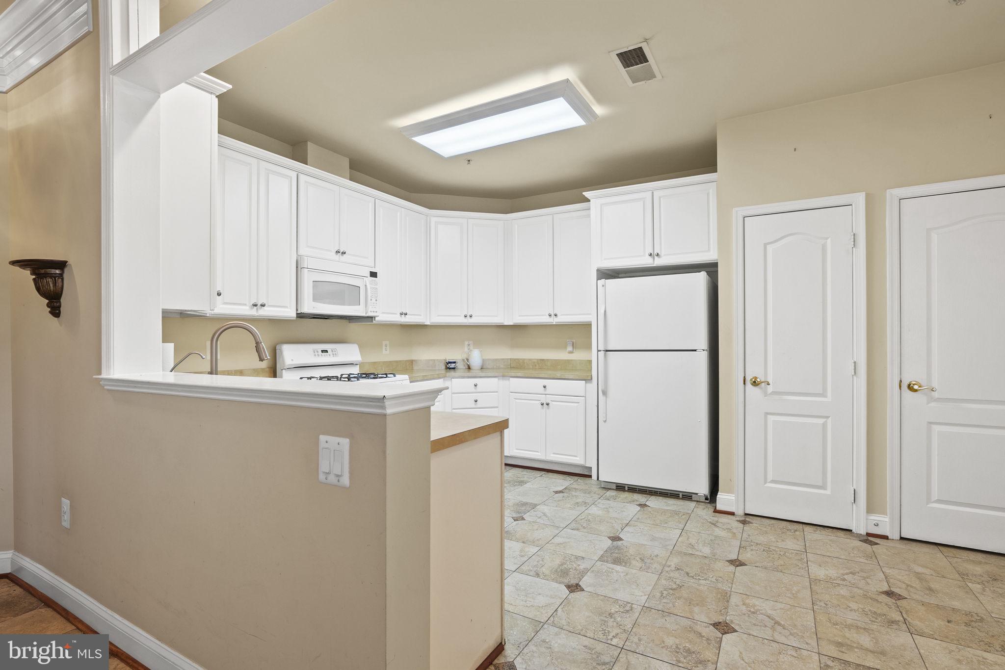 13214 Rabbit Chase Road Laurel, MD 20707 - Photo 8 of 38 Gallery Image 8