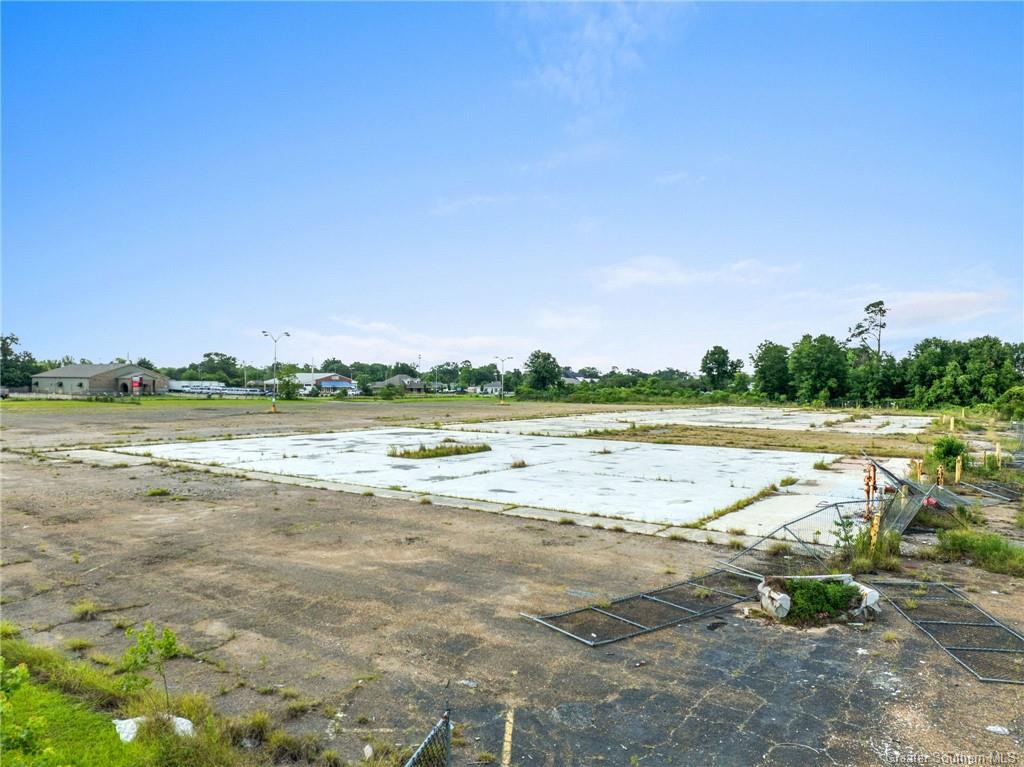 3420 5th Avenue Lake Charles, LA 70607 - Photo 3 of 9