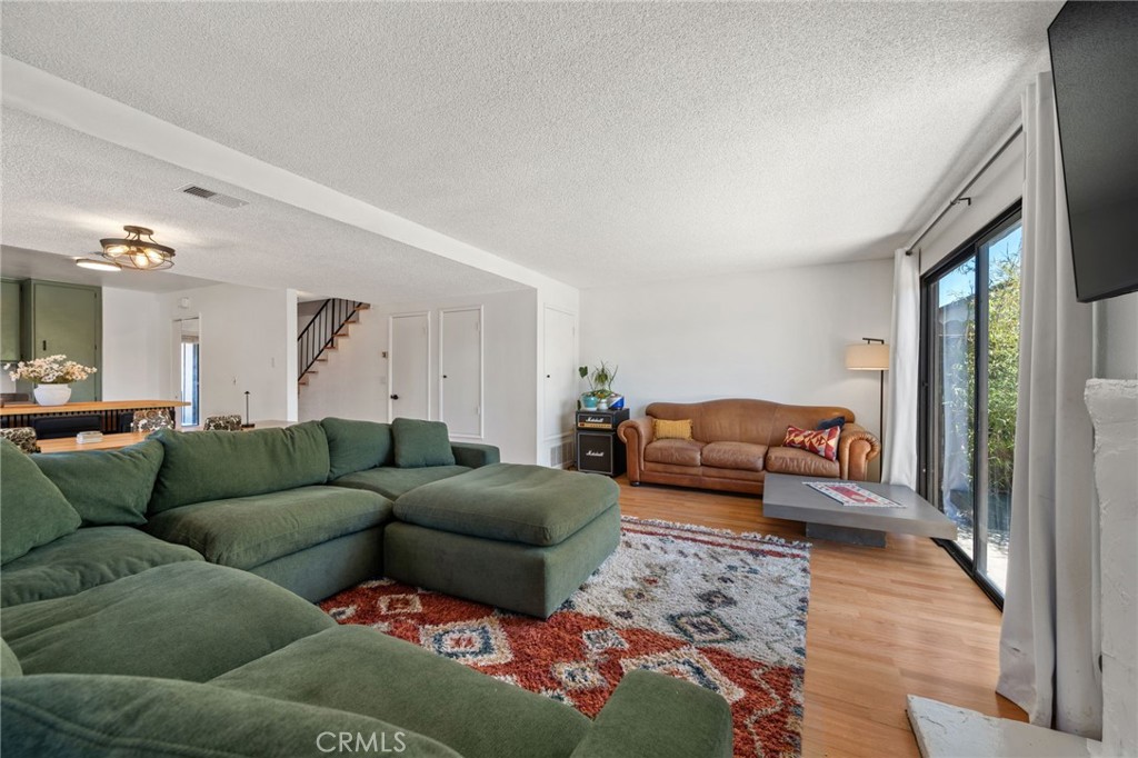 1210 East Foster Road, Unit B Santa Maria, CA 93455 - Photo 8 of 38 Gallery Image 8