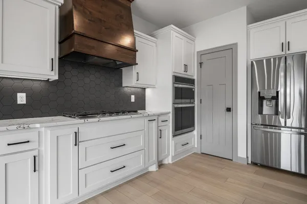 $819,500 | 30339 Orchard Ct Center, Center City, MN 55012