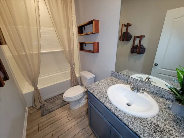 $2,000 | 24802 Winema Wds Lane, Houston, TX 77336