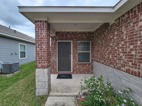 $2,000 | 24802 Winema Wds Lane, Houston, TX 77336