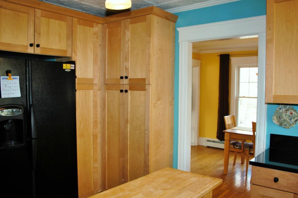81 Spring Street Brunswick, ME 04011 - Photo 5 of 29 Lots of great cabinet space!