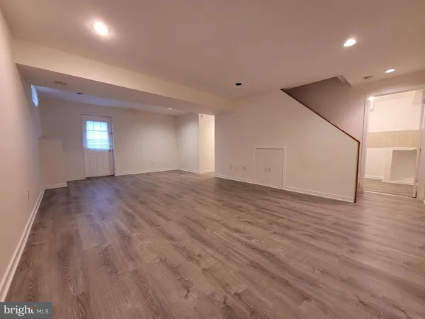 $3,300 | 16542 Sioux Lane, Gaithersburg, MD 20878