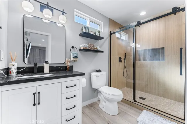 $1,275,000 | 207 East Blue Mountain Way, Claremont, CA 91711