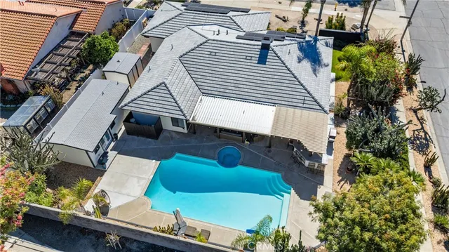 $1,275,000 | 207 East Blue Mountain Way, Claremont, CA 91711