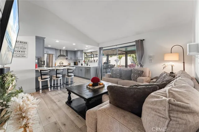 $1,275,000 | 207 East Blue Mountain Way, Claremont, CA 91711