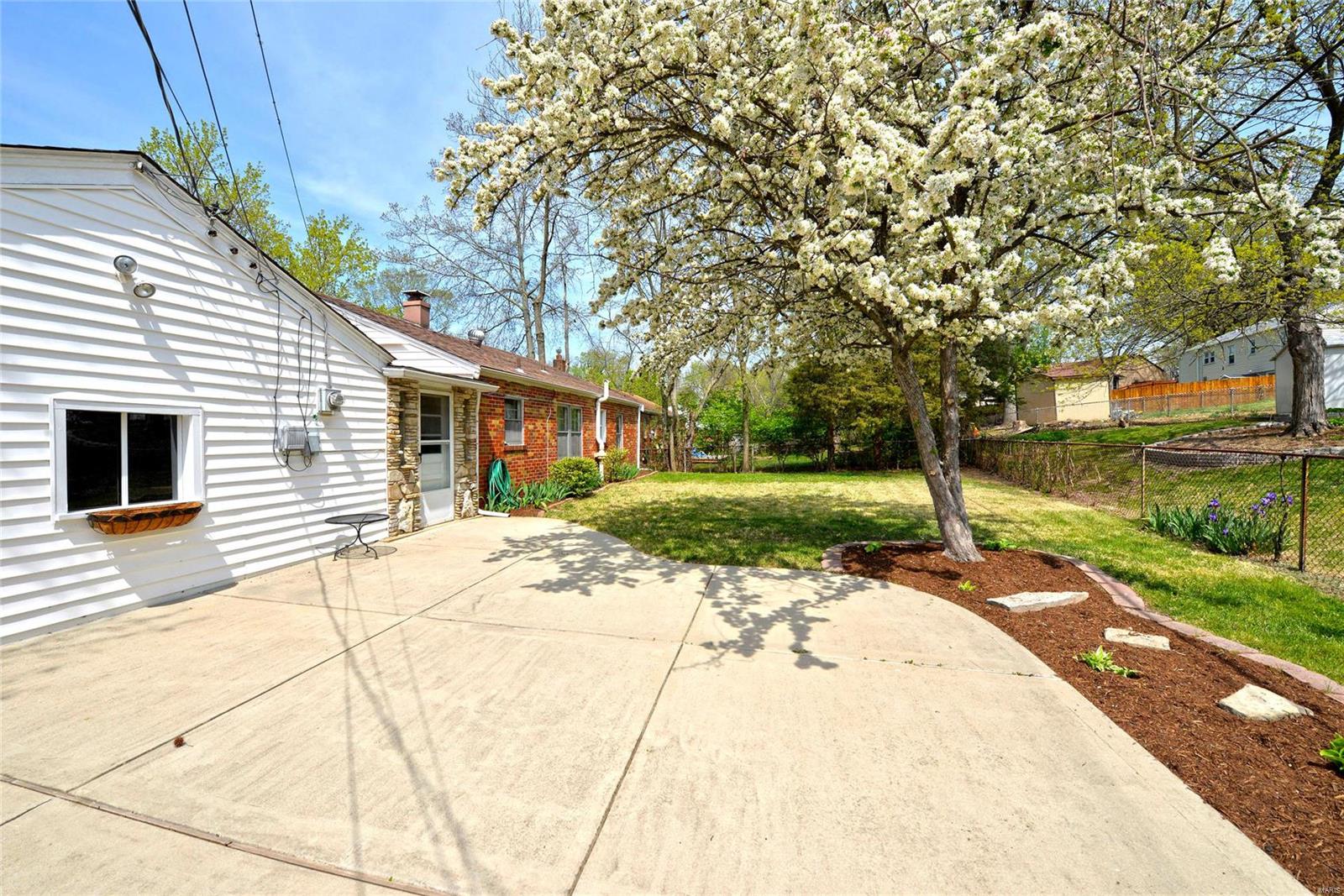 1626 Grant Road St. Louis, MO 63119 - Photo 16 of 18 Gallery Image 16