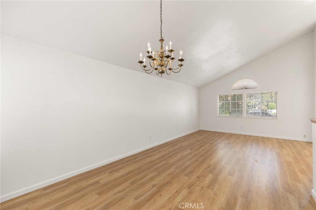 30343 Deer Meadow Road Temecula, CA 92591 - Photo 8 of 33