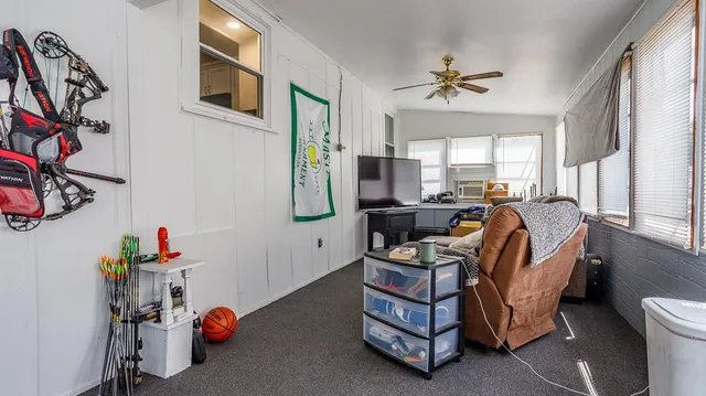 $174,900 | 2806 Vermont Avenue, Connersville, IN 47331