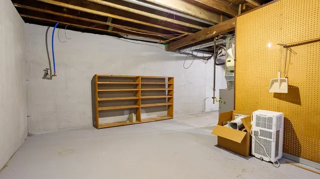 $174,900 | 2806 Vermont Avenue, Connersville, IN 47331