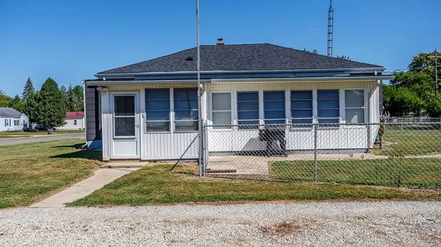 $174,900 | 2806 Vermont Avenue, Connersville, IN 47331