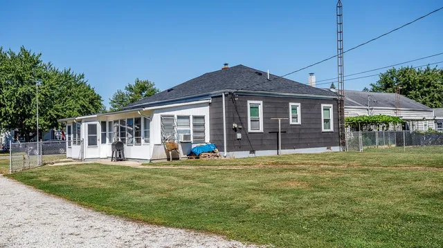 $174,900 | 2806 Vermont Avenue, Connersville, IN 47331