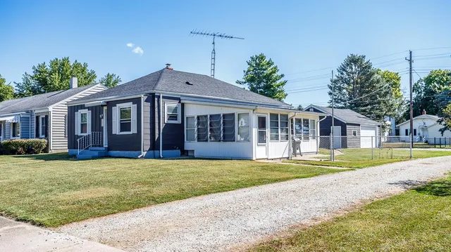 $174,900 | 2806 Vermont Avenue, Connersville, IN 47331