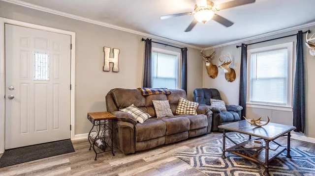 $174,900 | 2806 Vermont Avenue, Connersville, IN 47331