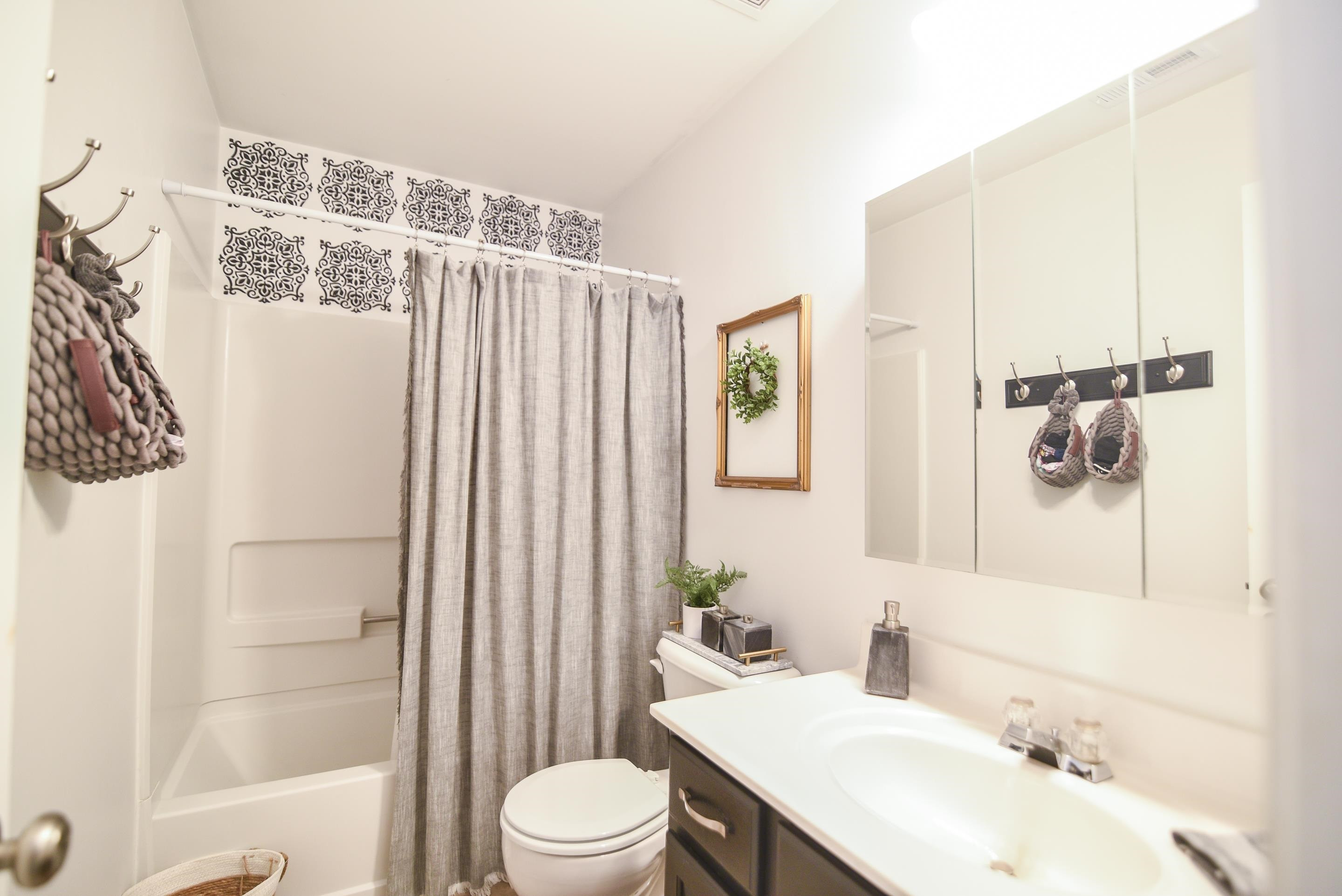 2356 Spruce Shadows Lane Raleigh, NC 27614 - Photo 17 of 25 Bathroom