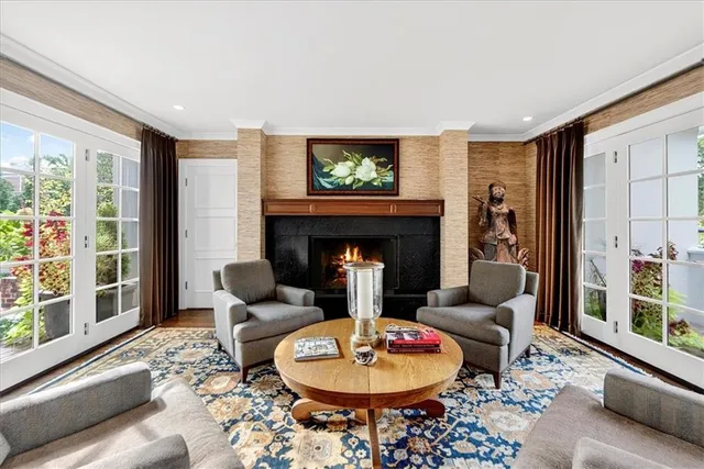 $3,750,000 | 1055 West 54th Street, Kansas City, MO 64113