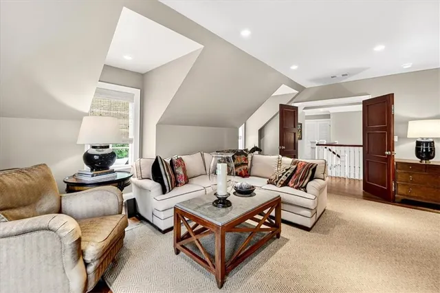 $3,750,000 | 1055 West 54th Street, Kansas City, MO 64113