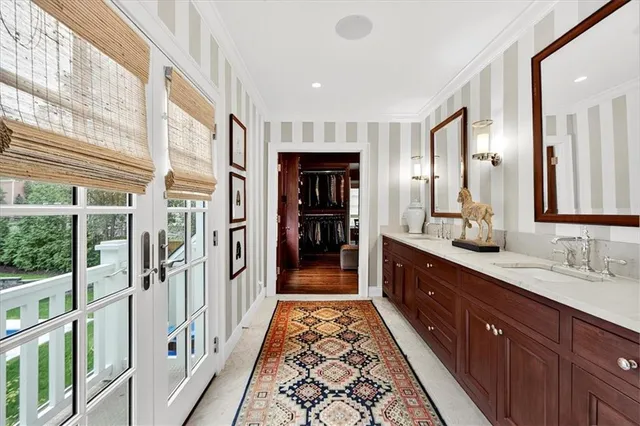 $3,750,000 | 1055 West 54th Street, Kansas City, MO 64113