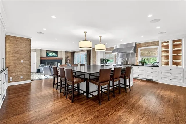 $3,750,000 | 1055 West 54th Street, Kansas City, MO 64113