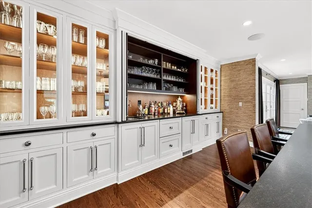 $3,750,000 | 1055 West 54th Street, Kansas City, MO 64113