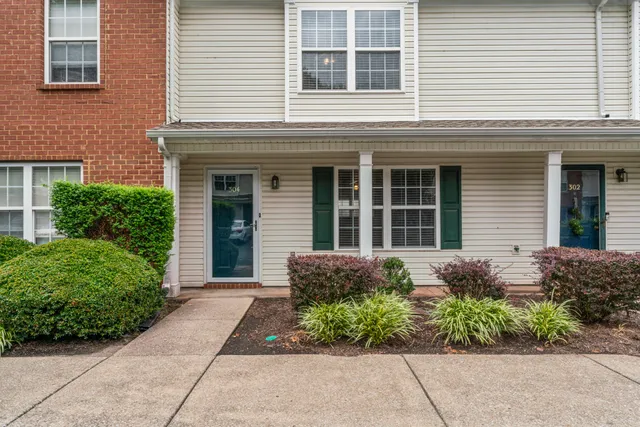 $259,900 | 304 Shoshone Place, Murfreesboro, TN 37128