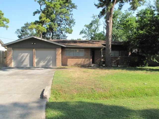 $350,000 | 10054 Haddington Drive, Houston, TX 77080