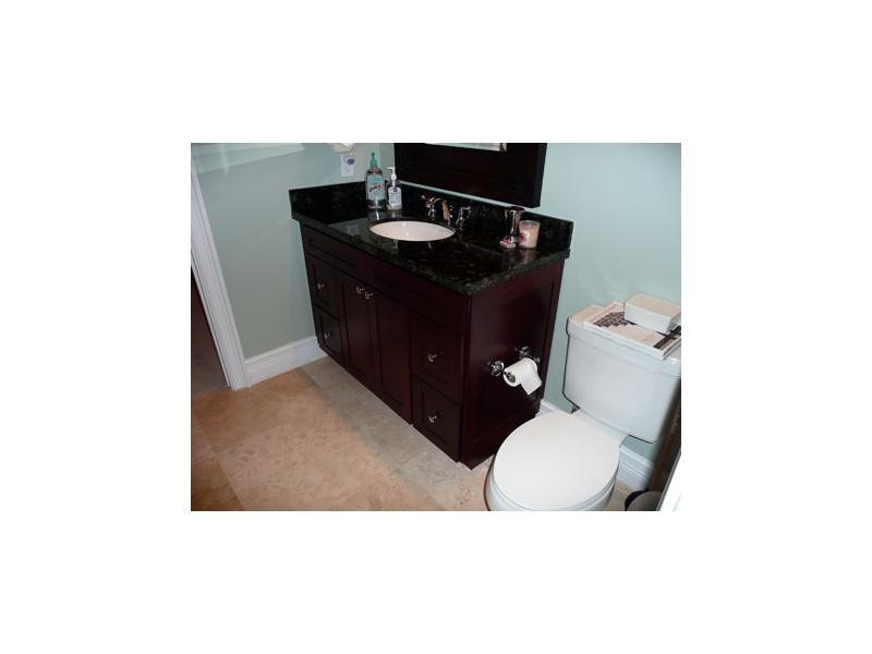 7796 Travelers Tree Drive Boca Raton, FL 33433 - Photo 11 of 14 Bathroom