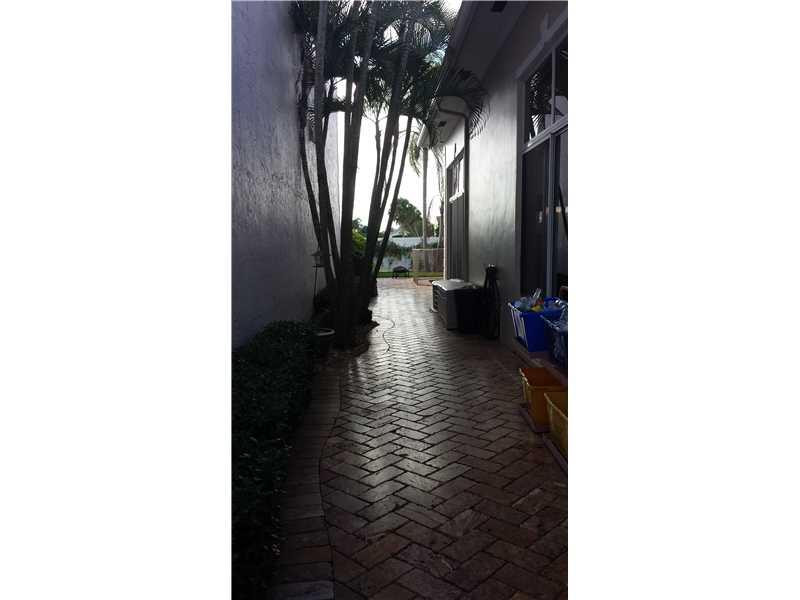 7796 Travelers Tree Drive Boca Raton, FL 33433 - Photo 14 of 14 Patio/Deck