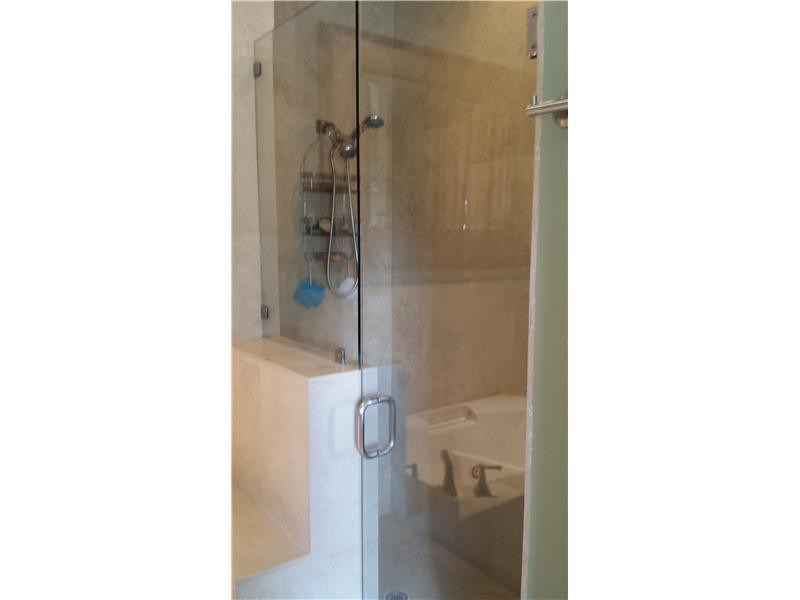 Master Bath/Spa