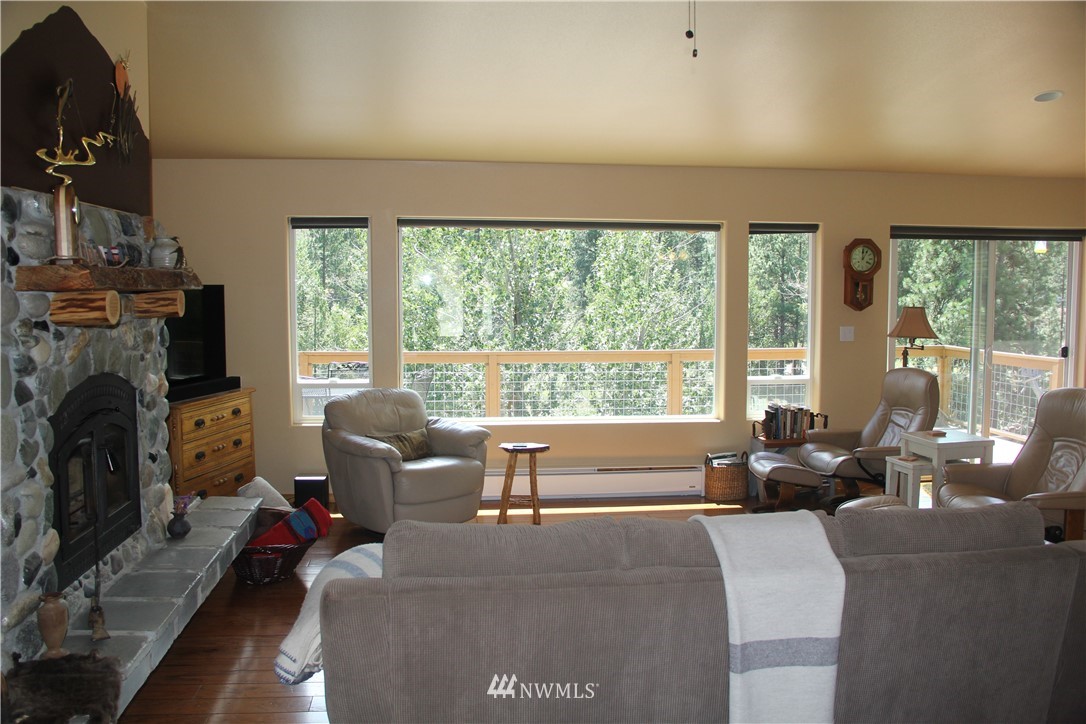 346 Twisp Carlton Road Carlton, WA 98814 - Photo 8 of 25 Gallery Image 8